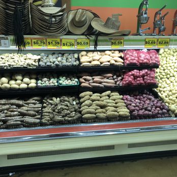 La Azteca Meat Market - a variety of vegetables - Meat Shops Near Me - Denton, Texas La Azteca Meat Market - a variety of vegetables - Meat Shops Near Me - Denton, Texas