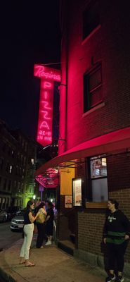 Regina Pizzeria by null