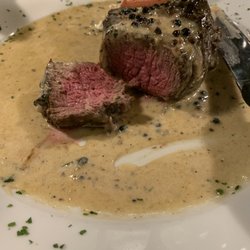 Sapore Italian Restaurant - Filetto al Pepe Nero