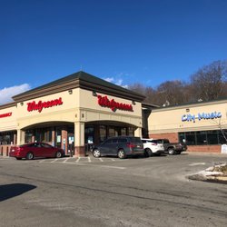 Walgreens - Walgreen's Exterior