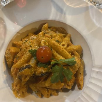 Gusto Italia - Pasta al la Norma - Italian Near Me - Paris, 75 Gusto Italia - Pasta al la Norma - Italian Near Me - Paris, 75