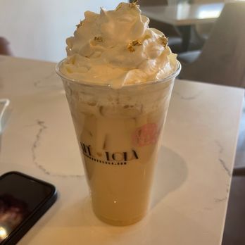 Cafe Lola - Creme Brûlée 24K latte - Cafes Near Me - Henderson, Nevada