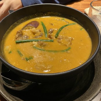 Avenida Restaurant - Kare kare - Filipino Near Me - San Mateo, California