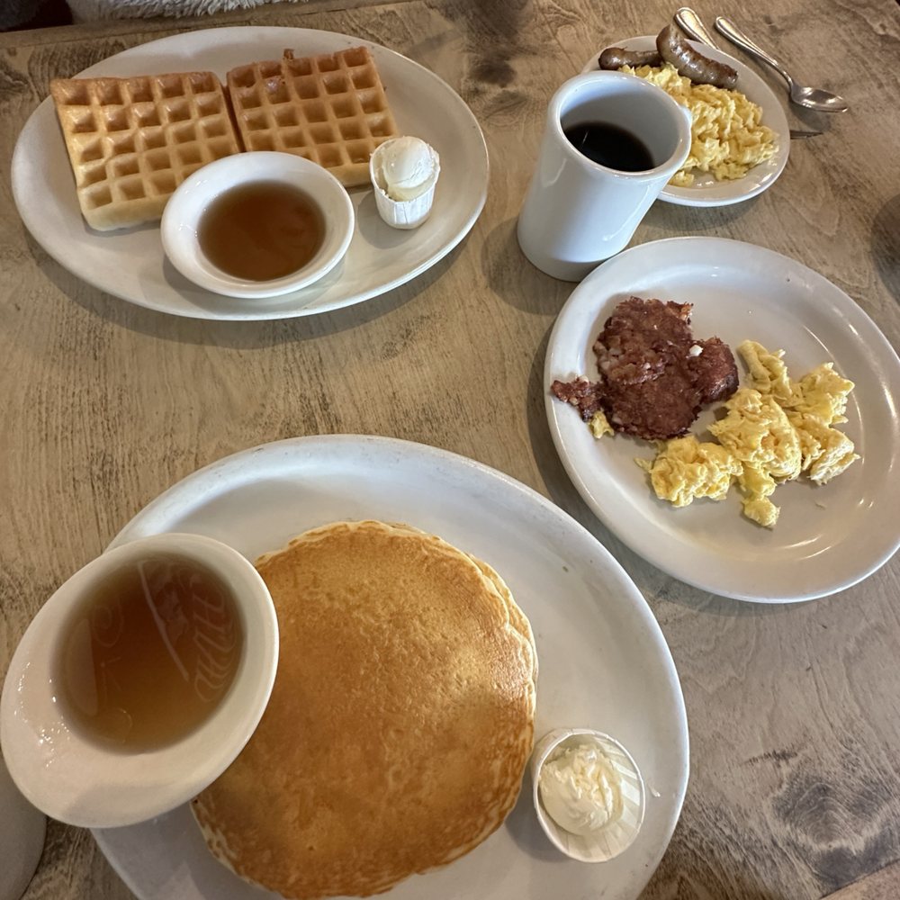 The Egg House - 2+2+2 - Breakfast & Brunch Near Me - Simi Valley, California