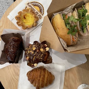 The Le Bakery - French Custard Tart, Chocolate Hazelnut Babka, Butter Croissant, Chocolate Croissant w/ Boston Cream, #1 Cold Cut Banh Mi - Bakeries Near Me - Albuquerque, New Mexico