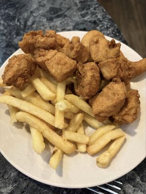 Harbor Inn Cajun Seafood by null