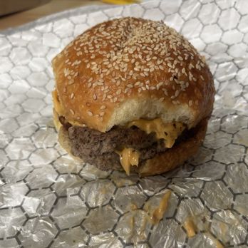 Evergreen Butcher Baker - Famous cheeseburger - Butcher Near Me - Atlanta, Georgia Evergreen Butcher Baker - Famous cheeseburger - Butcher Near Me - Atlanta, Georgia