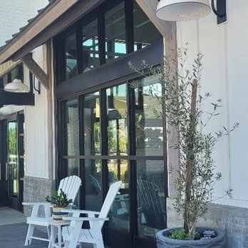 Lure Fish House - Lure, Entry - Seafood Near Me - Porter Ranch, California