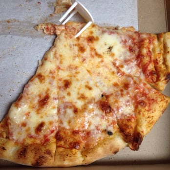 Lido Pizza - To much cheese is gross. Let them know it's way to much. Tell them this and you'll likely end up with no cheese on your pizza. - Pizza Near Me - Van Nuys, California