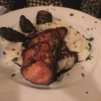 Del Sur Artisan Eats - Salmon - Steakhouses Near Me - Saint Simons Island, Georgia