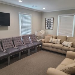 Southlake Counseling - Charlotte Group room
