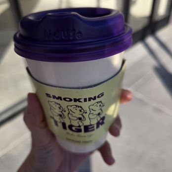 Smoking Tiger Coffee Lab - Hotteok Latte - Cafes Near Me - Monterey Park, California Smoking Tiger Coffee Lab - Hotteok Latte - Cafes Near Me - Monterey Park, California