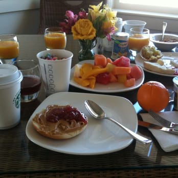 Pavilion Hotel - Free continental breakfast each morning. Yum - Hotels Near Me - Avalon, California Pavilion Hotel - Free continental breakfast each morning. Yum - Hotels Near Me - Avalon, California