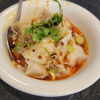 Dumpling Yo! - Wonton Chili Oil - Dim Sum Near Me - Sacramento, California Dumpling Yo! - Wonton Chili Oil - Dim Sum Near Me - Sacramento, California