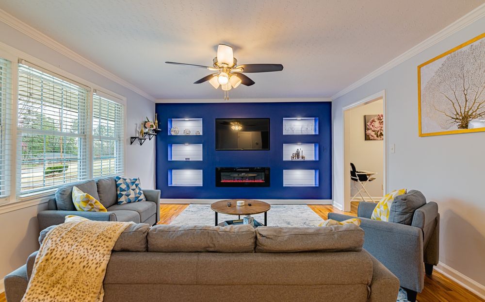 Slide of Kirkland Konstruction