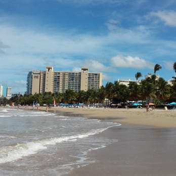 Playa Isla Verde - Lovely views - Beaches Near Me - Carolina, Puerto Rico