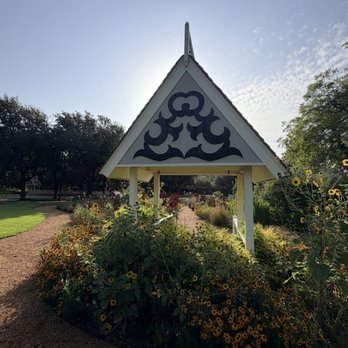 Liberty Street Garden - Parks Near Me - Dallas, Texas
