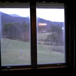 2's Company Farm Creek Cabins - View from the cabin. Plenty of windows to see deer, dogs and cats at play in the field.