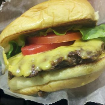 Shake Shack Upper West Side - so good... too bad for the long line - Fast Food Near Me - New York, New York Shake Shack Upper West Side - so good... too bad for the long line - Fast Food Near Me - New York, New York