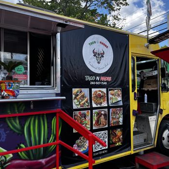 Taco N Madre - Food Trucks Near Me - Gaithersburg, Maryland