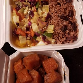 Quidleys Delight - Curried veggies with rice and peas, sweet potatoes - Caribbean Near Me - Charlotte, North Carolina