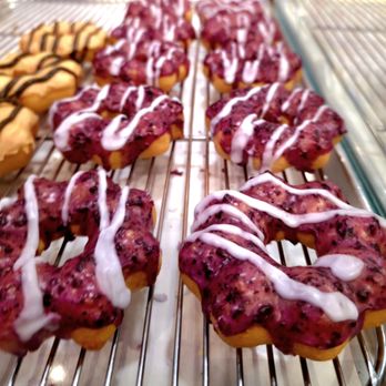 Isabella's - Blueberry Lavender Mochi Donut - Donuts Near Me - Toronto, Ontario Isabella's - Blueberry Lavender Mochi Donut - Donuts Near Me - Toronto, Ontario