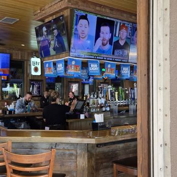 Miller's Ale House - Bar area - Sports Bars Near Me - Doral, Florida Miller's Ale House - Bar area - Sports Bars Near Me - Doral, Florida