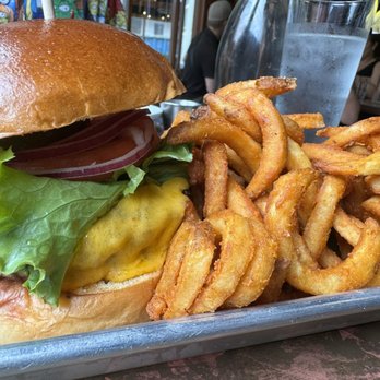 Teddy's Bar & Grill - Teddy's Beef Burger - Bars Near Me - Brooklyn, New York