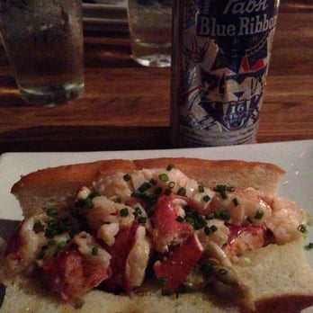 Octopus Bar - Lobster Roll... Yummm - New American Near Me - Atlanta, Georgia Octopus Bar - Lobster Roll... Yummm - New American Near Me - Atlanta, Georgia