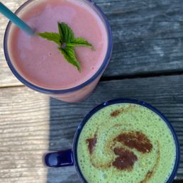 wake up smoothie maca matcha latte