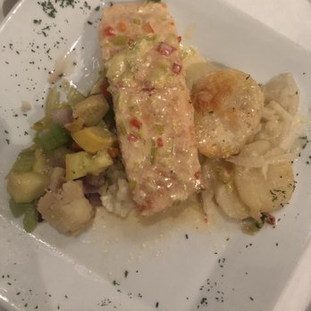 La Terraza Rum & Lounge - Salmon with leek cream sauce, chef-style potatoes, & sautéed vegetables. - Mediterranean Near Me - Little Rock, Arkansas La Terraza Rum & Lounge - Salmon with leek cream sauce, chef-style potatoes, & sautéed vegetables. - Mediterranean Near Me - Little Rock, Arkansas