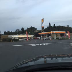 Freeway Shell Food Mart