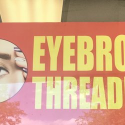 Meera's Eyebrow Threading