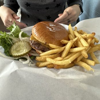 Bill's Grill - Build your own burger - Burgers Near Me - Prescott, Arizona Bill's Grill - Build your own burger - Burgers Near Me - Prescott, Arizona
