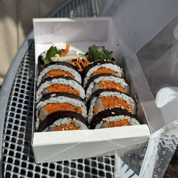 Jaws Topokki Palisade Park - Tuna Gimbap - Korean Near Me - Palisades Park, New Jersey Jaws Topokki Palisade Park - Tuna Gimbap - Korean Near Me - Palisades Park, New Jersey