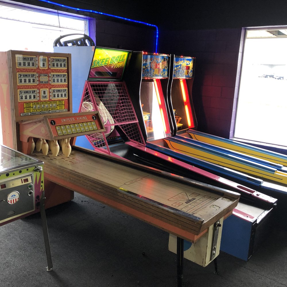 Chattanooga Pinball - Video Game Stores Near Me - Chattanooga, Tennessee Chattanooga Pinball - Video Game Stores Near Me - Chattanooga, Tennessee
