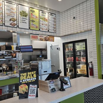Del Taco - Mexican Near Me - Orlando, Florida