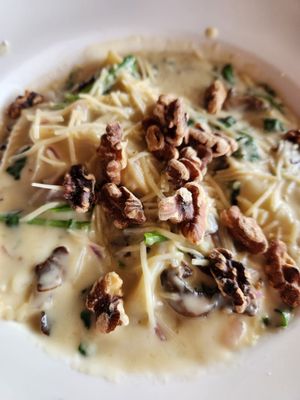 Bullwinkle's Italian Steakhouse by null