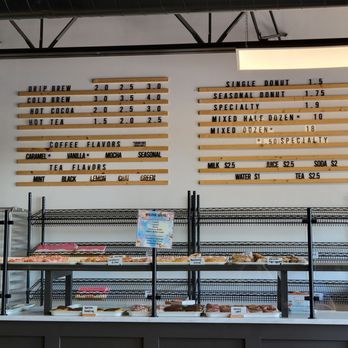 Blossim Donuts - Lots of tasty choices! - Donuts Near Me - Cincinnati, Ohio