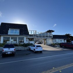 Cambria Beach Lodge - ...good morning!  Standing on the bluffs looking back at CBL
