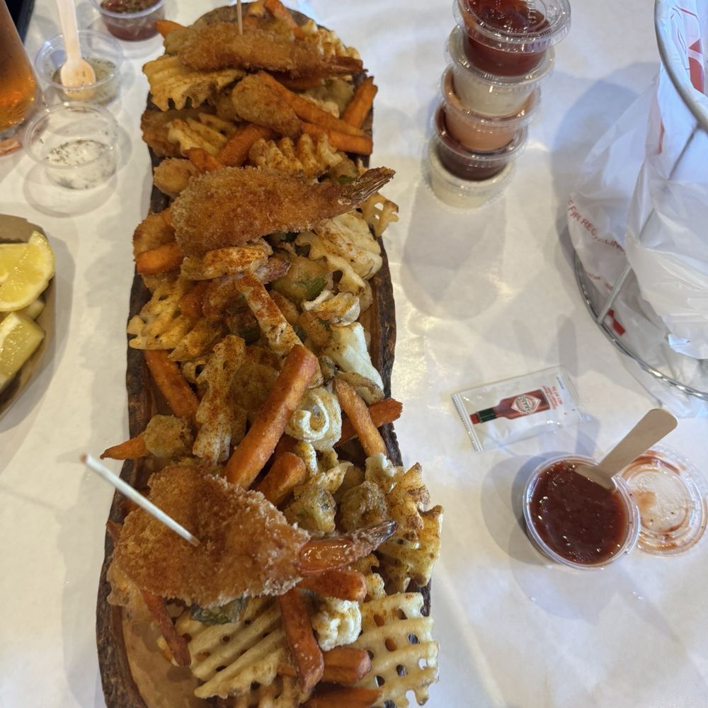 Crab Hut - Cajun/Creole Near Me - San Diego, California