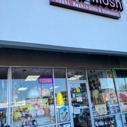 Moshi Moshi Gifts - Storefront