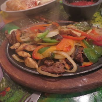 El Paso Mexican Restaurant - sizzling chicken & steak fajitas - Mexican Near Me - Springfield, Virginia