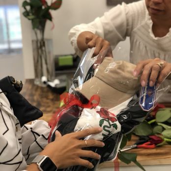 Sweet Enemy Clothing - We are a clothing shop that packages are products like flowers! - Thrift Stores Near Me - Honolulu, Hawaii Sweet Enemy Clothing - We are a clothing shop that packages are products like flowers! - Thrift Stores Near Me - Honolulu, Hawaii