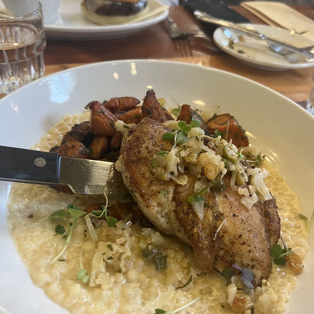 Merchants Pub & Plate - Sweetlove Farm Chicken - New American Near Me - Lawrence, Kansas Merchants Pub & Plate - Sweetlove Farm Chicken - New American Near Me - Lawrence, Kansas