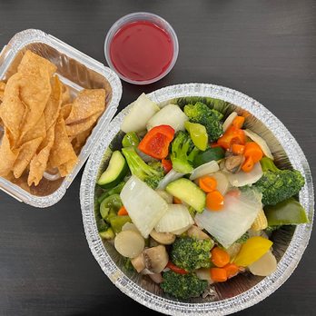 Le Wok - CHOW WON TON - Chinese Near Me - Quebec City, Quebec Le Wok - CHOW WON TON - Chinese Near Me - Quebec City, Quebec