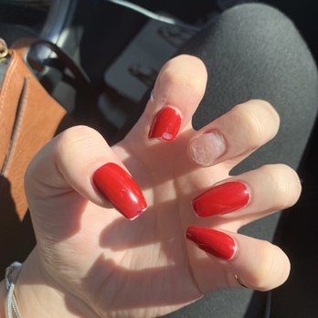 Martini Nails & Spa - Nail Salons Near Me - Omaha, Nebraska Martini Nails & Spa - Nail Salons Near Me - Omaha, Nebraska