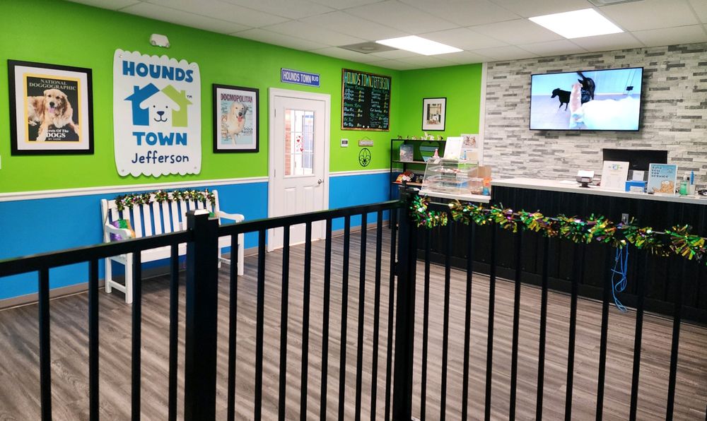 Hounds Town Jefferson - pet boarding facility in Harahan, LA