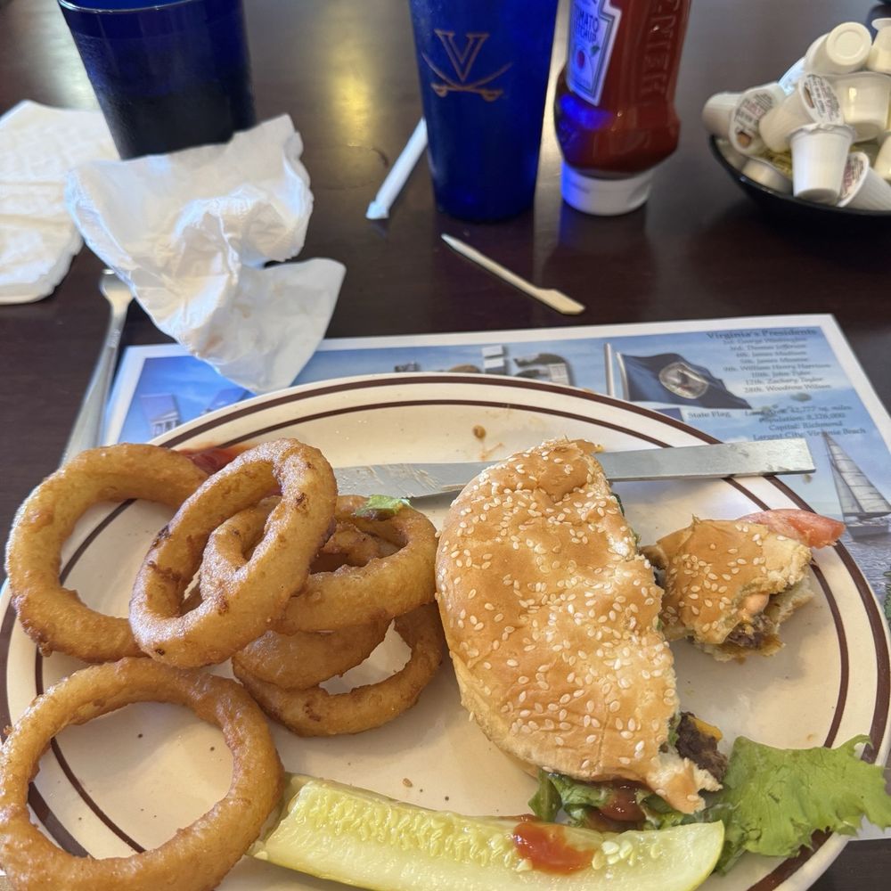 Villa Cheeseburger*