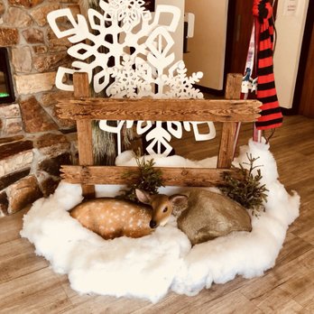 BBMR Visitors Center Station - Cute decor - Ticket Sales Near Me - Big Bear Lake, California